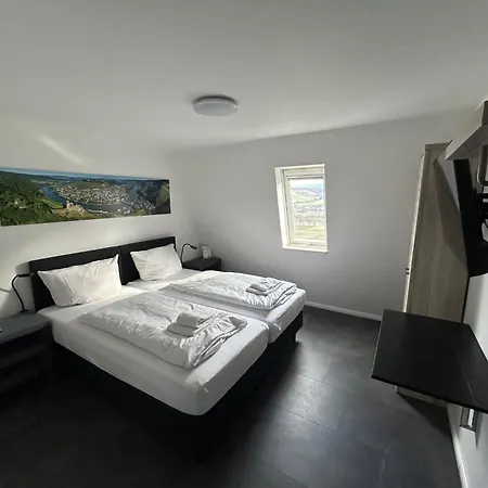 Moselsteig 4* Osann-Monzel