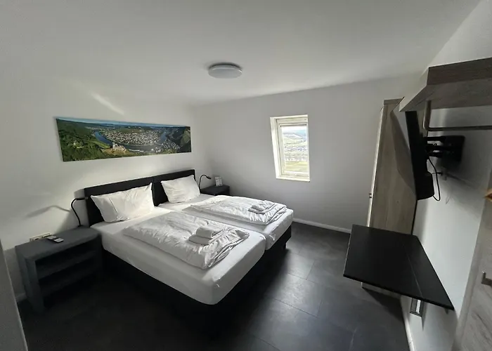 Moselsteig 4* Osann-Monzel